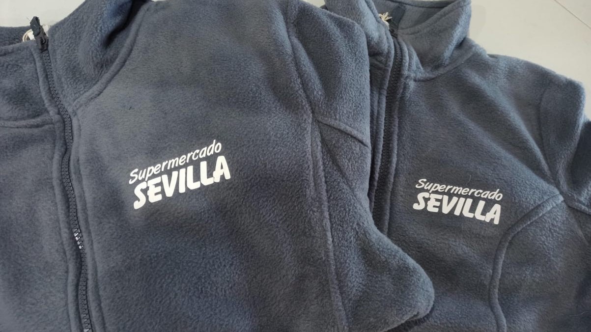 Uniformes de trabajo: cómo elegirlos para tu equipo